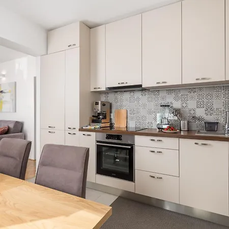 Apartment Ocean Blue - 50m To The Sea Opatija